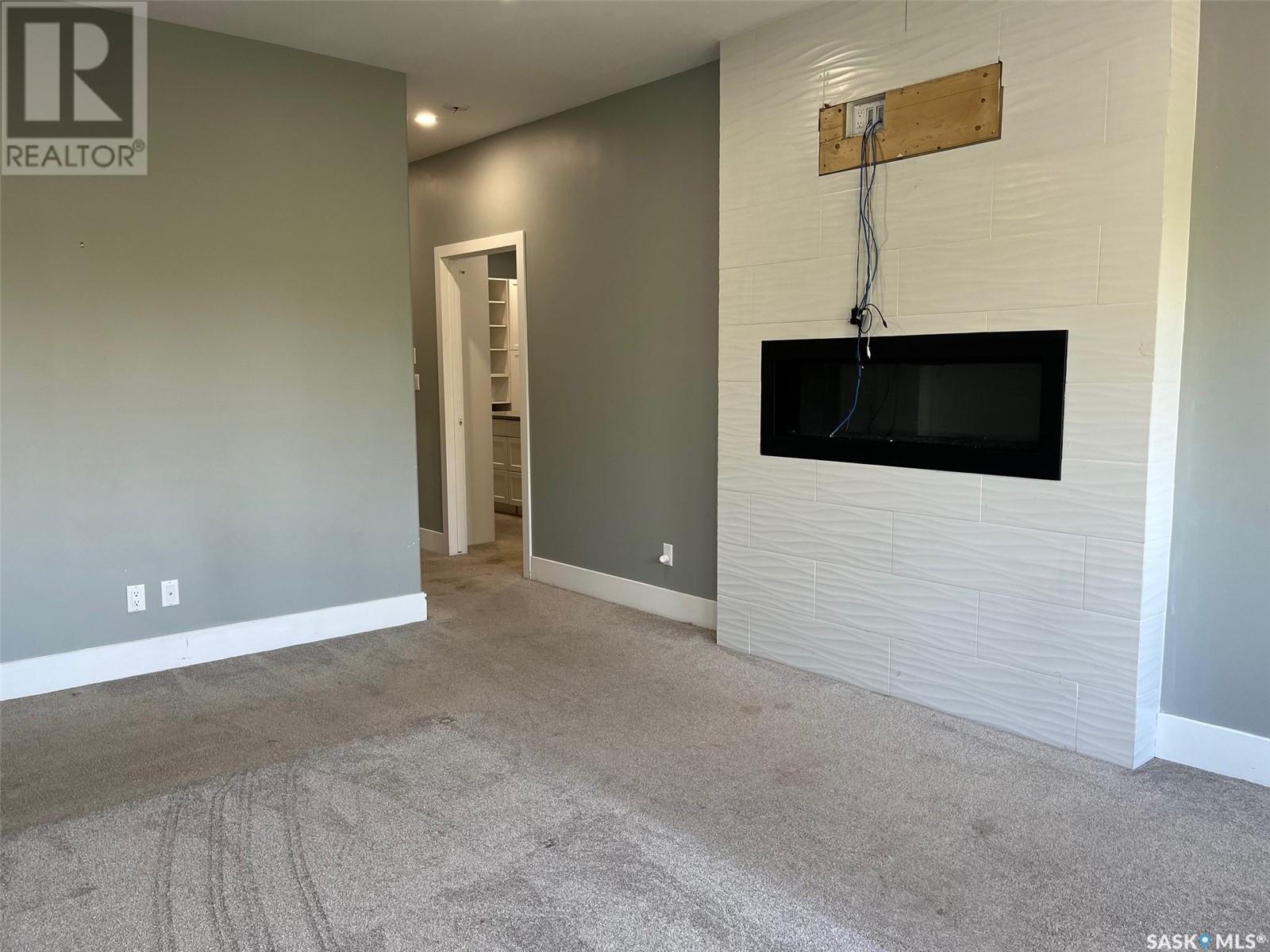 Single Family House 2 Level for Sale in  Jameson CRESCENT Regina 