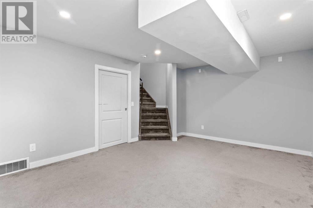 Single Family House for Sale in  copperstone Drive SE Copperfield Calgary 