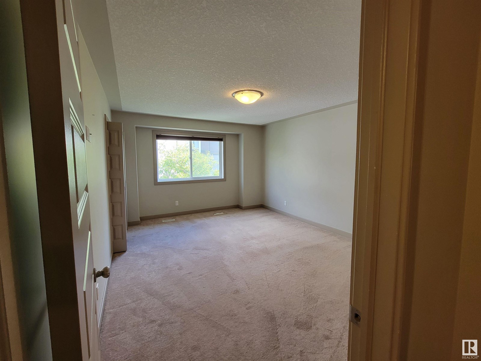 Photo 16 of 5 1820 34 Av Nw, Edmonton AB