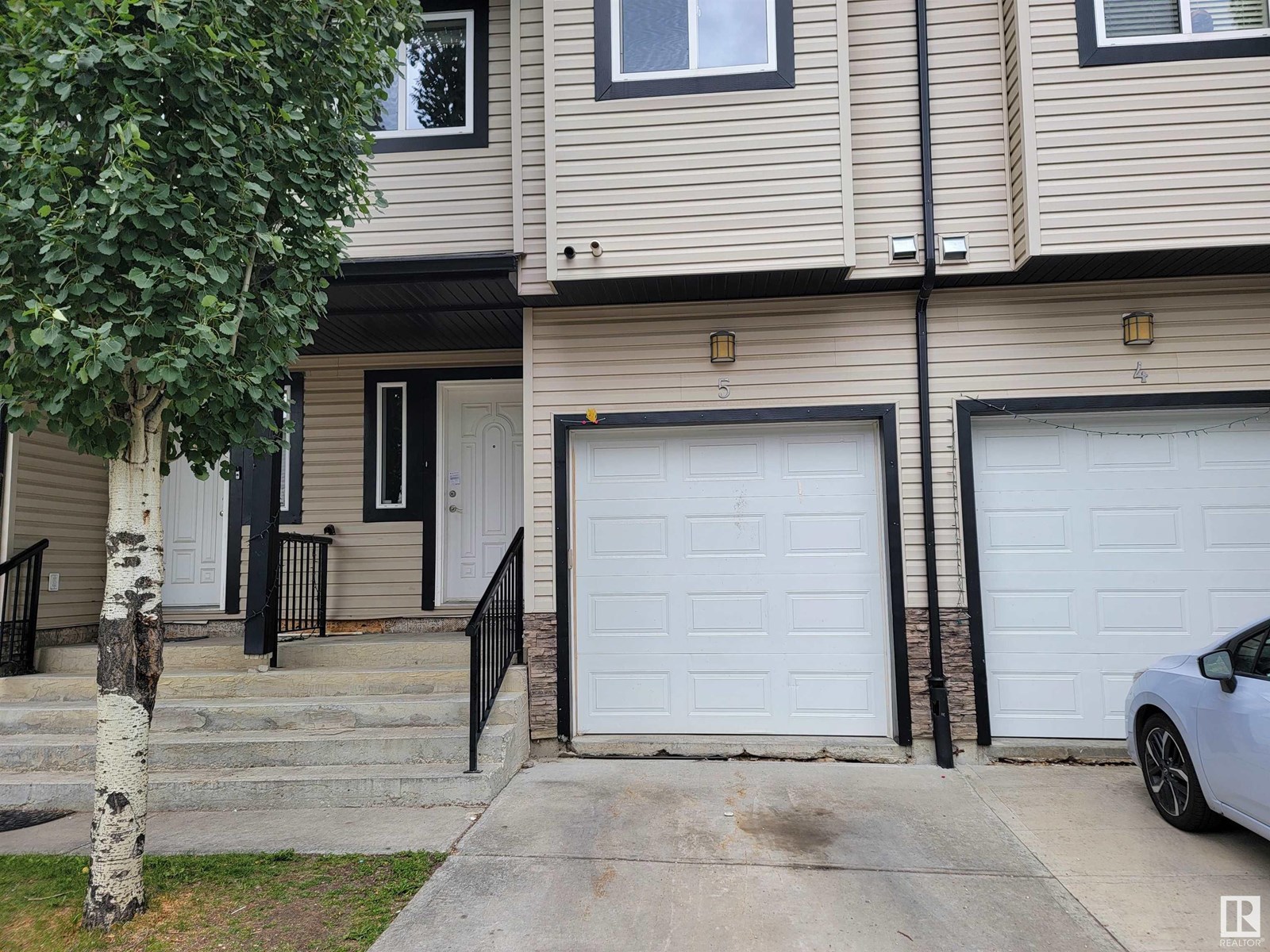 Photo 7 of 5 1820 34 Av Nw, Edmonton AB