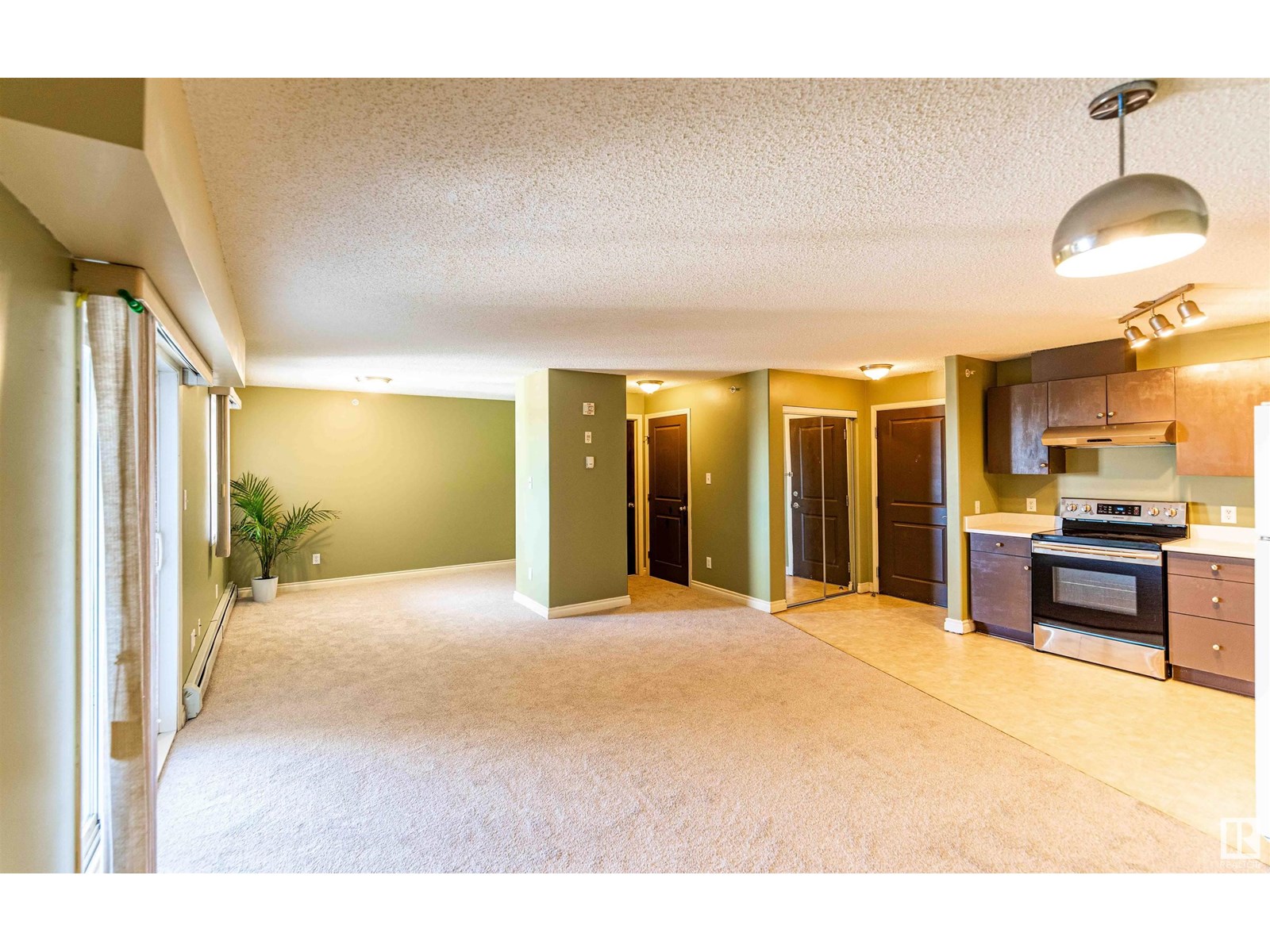 Photo 12 of 531 11325 83 St Nw, Edmonton AB