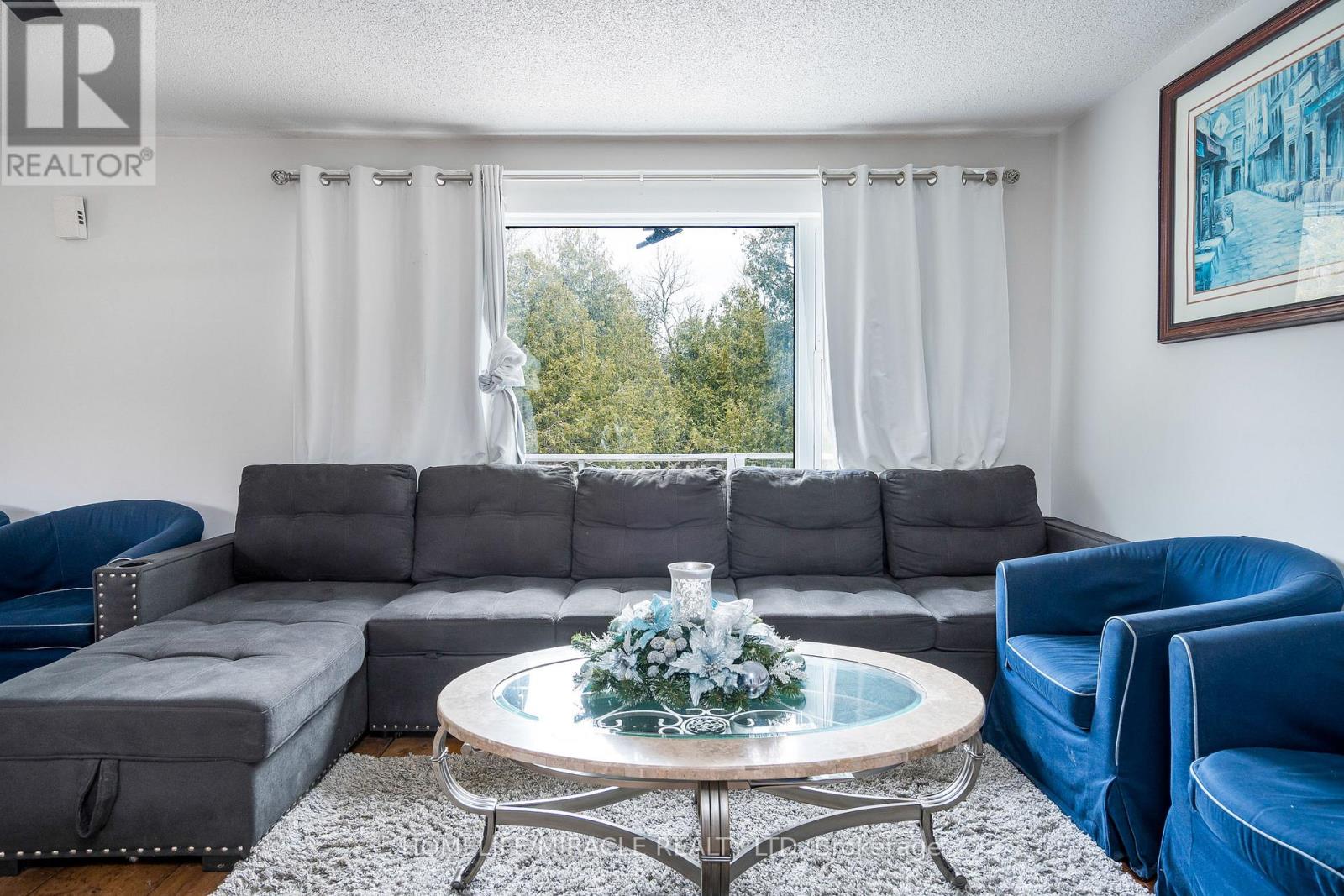 Photo 6 of 2506 Concession 10 N Nottawasaga Road, Collingwood ON