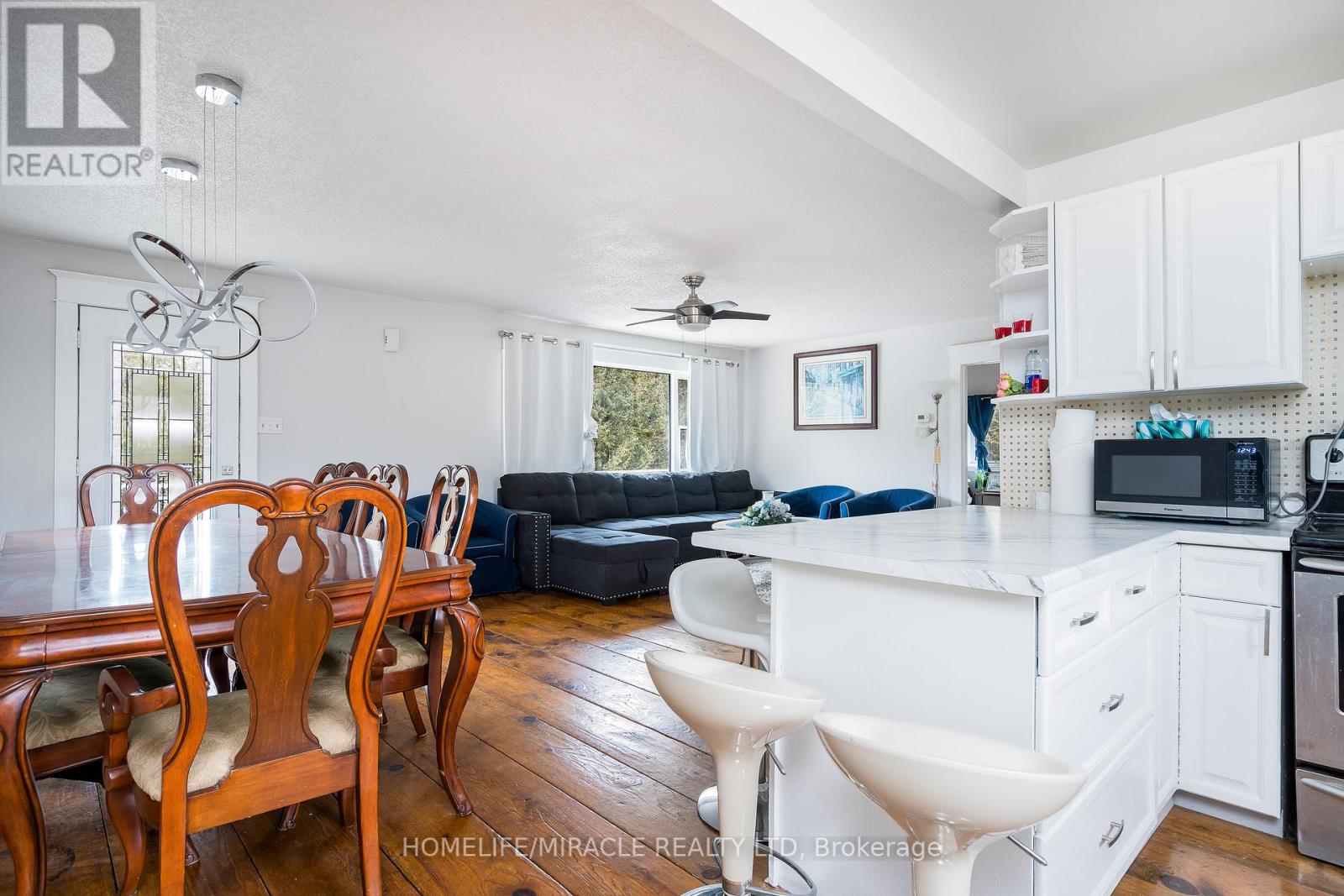 Photo 8 of 2506 Concession 10 N Nottawasaga Road, Collingwood ON