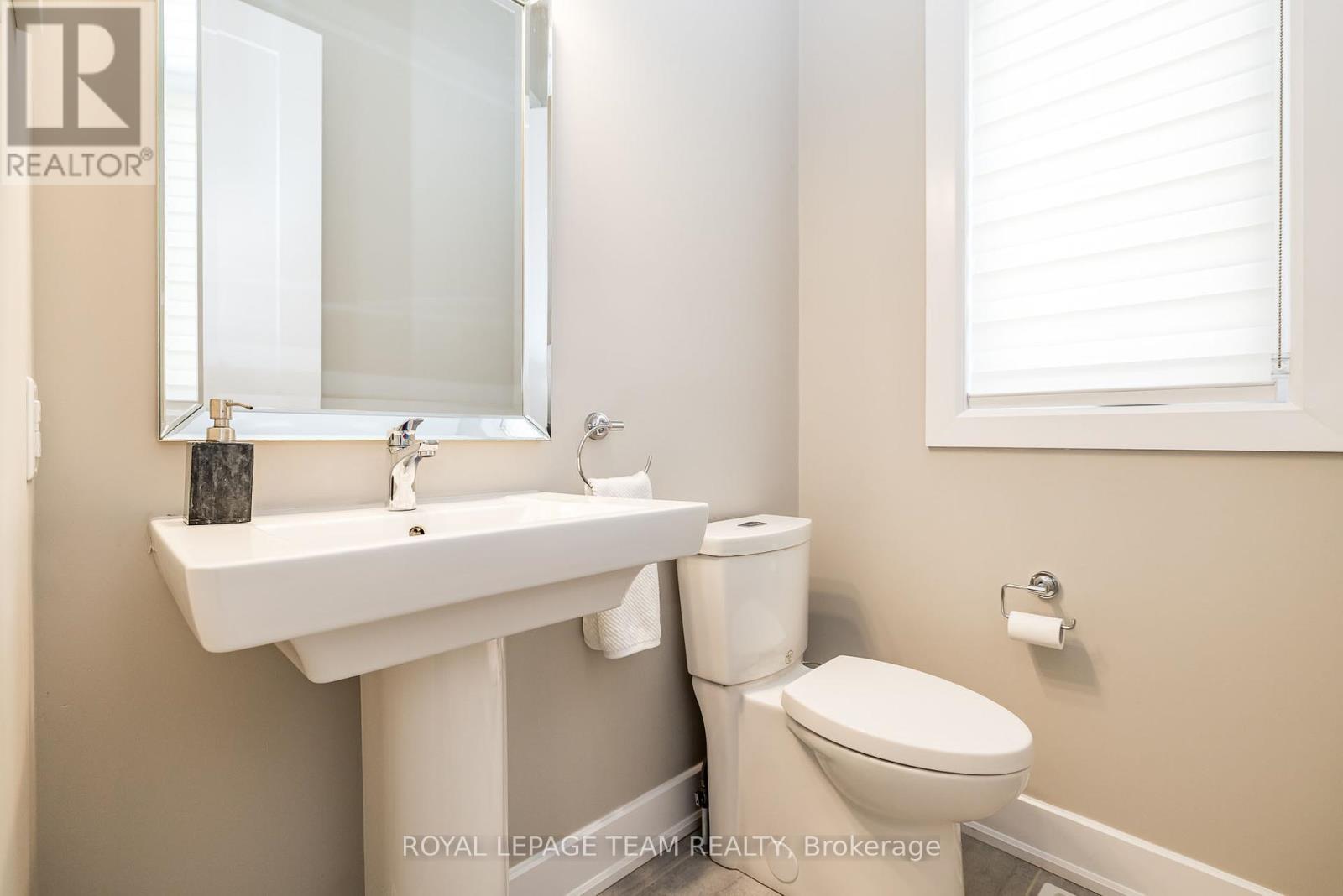 Photo 20 of 368 Trestle Street, Ottawa ON
