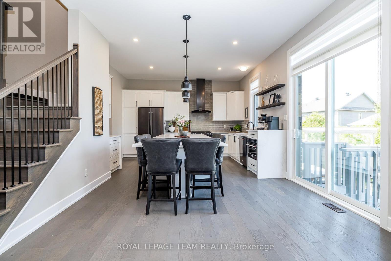 Photo 11 of 368 Trestle Street, Ottawa ON
