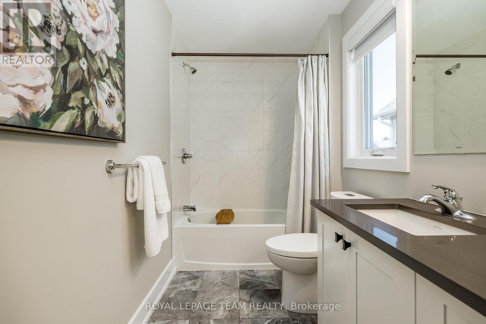 Photo 31 of 368 Trestle Street, Ottawa ON