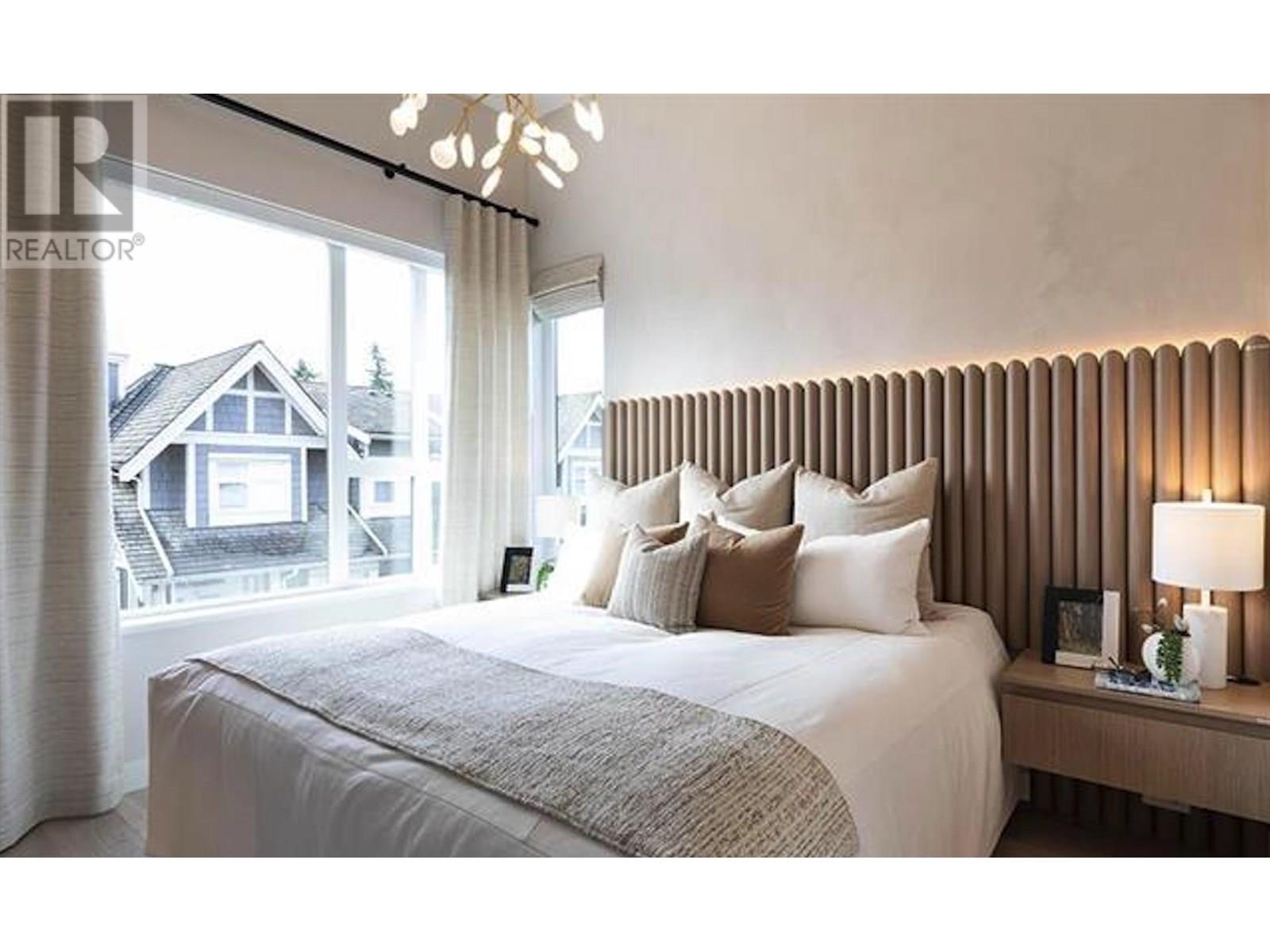 6 2728 ACADIA ROAD, Vancouver