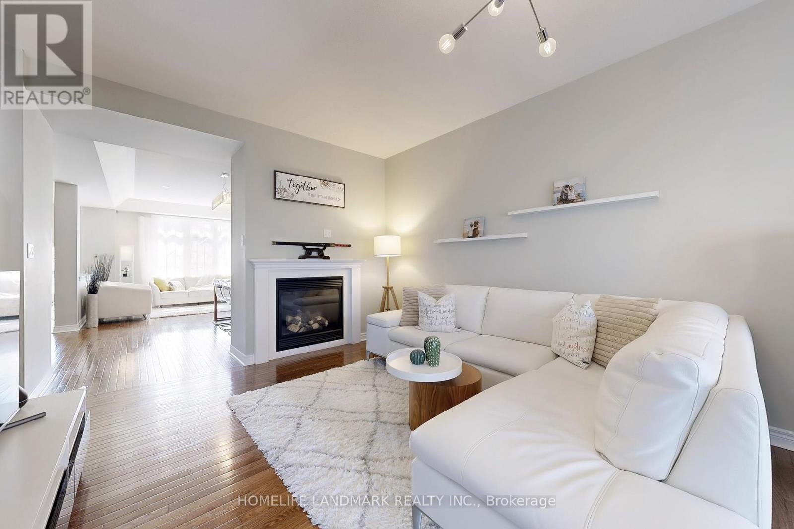 Single Family House for Sale in  GAMLA ROAD Vaughan (Patterson) 