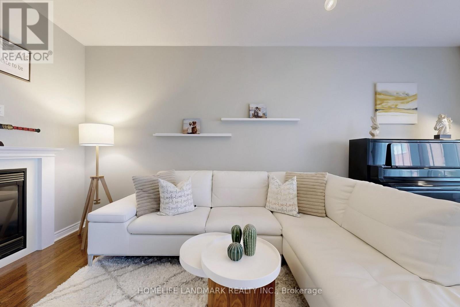 Single Family House for Sale in  GAMLA ROAD Vaughan (Patterson) 