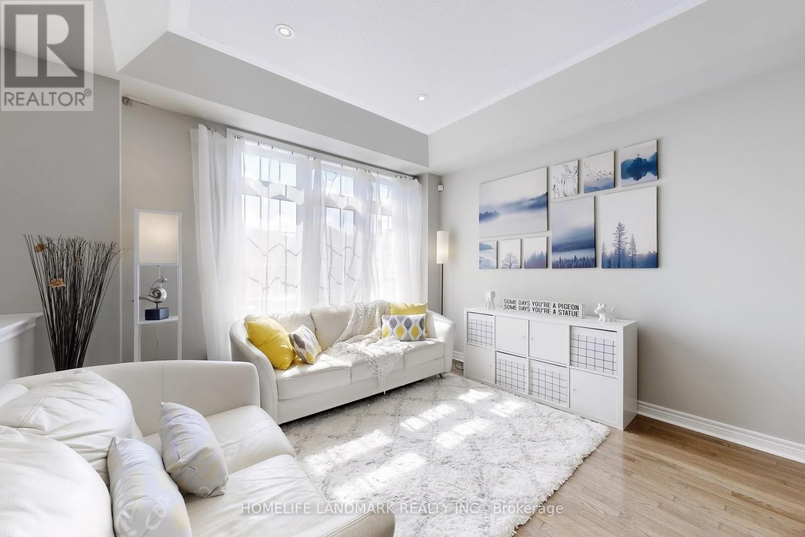 Single Family House for Sale in  GAMLA ROAD Vaughan (Patterson) 