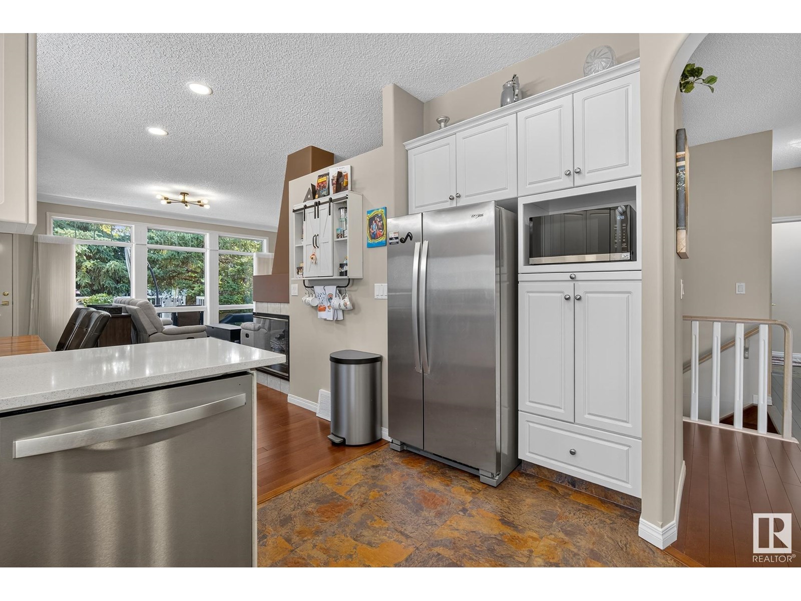 138 RABBIT HILL CO NW - Image 10
