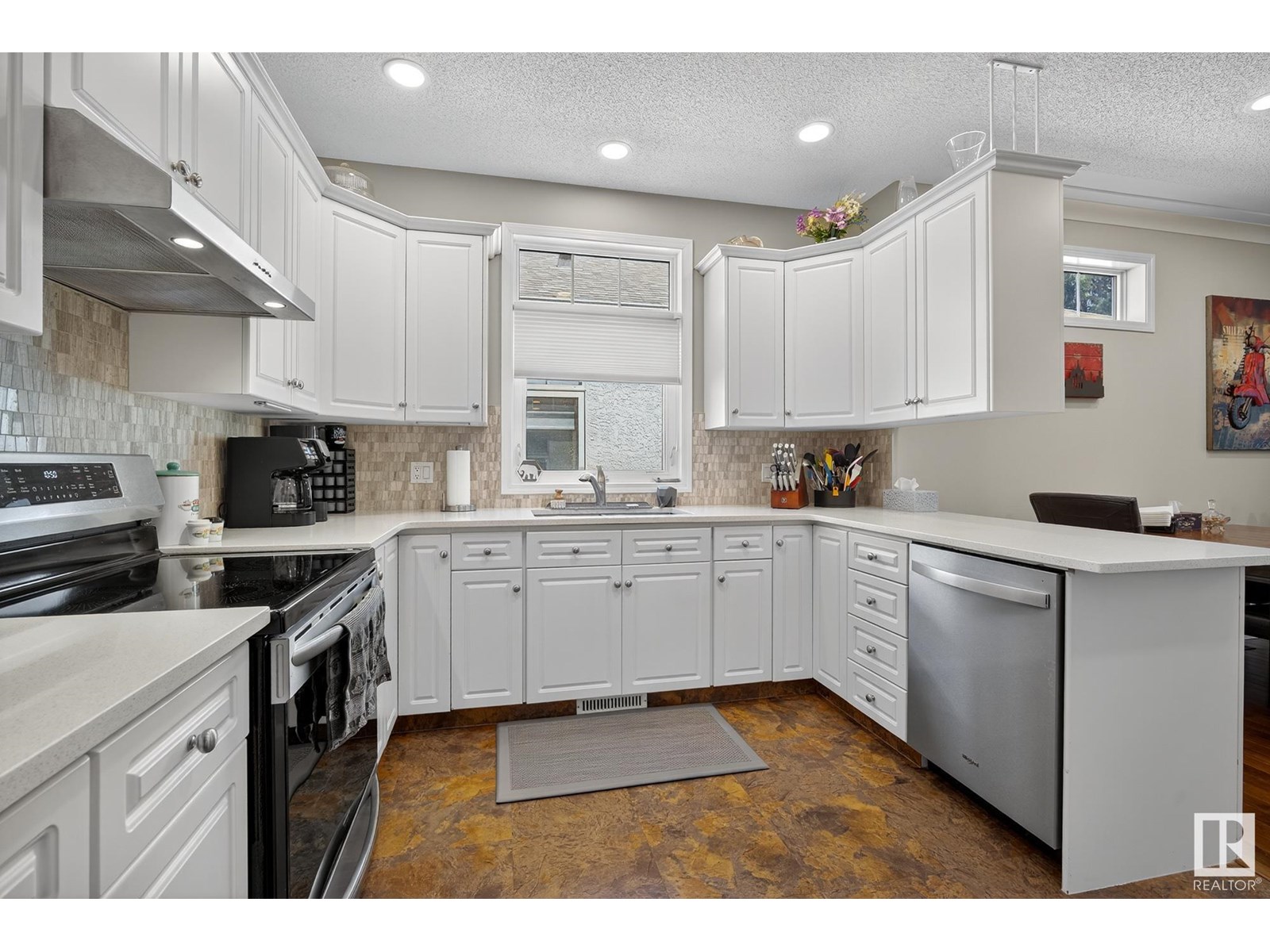 138 RABBIT HILL CO NW - Image 8