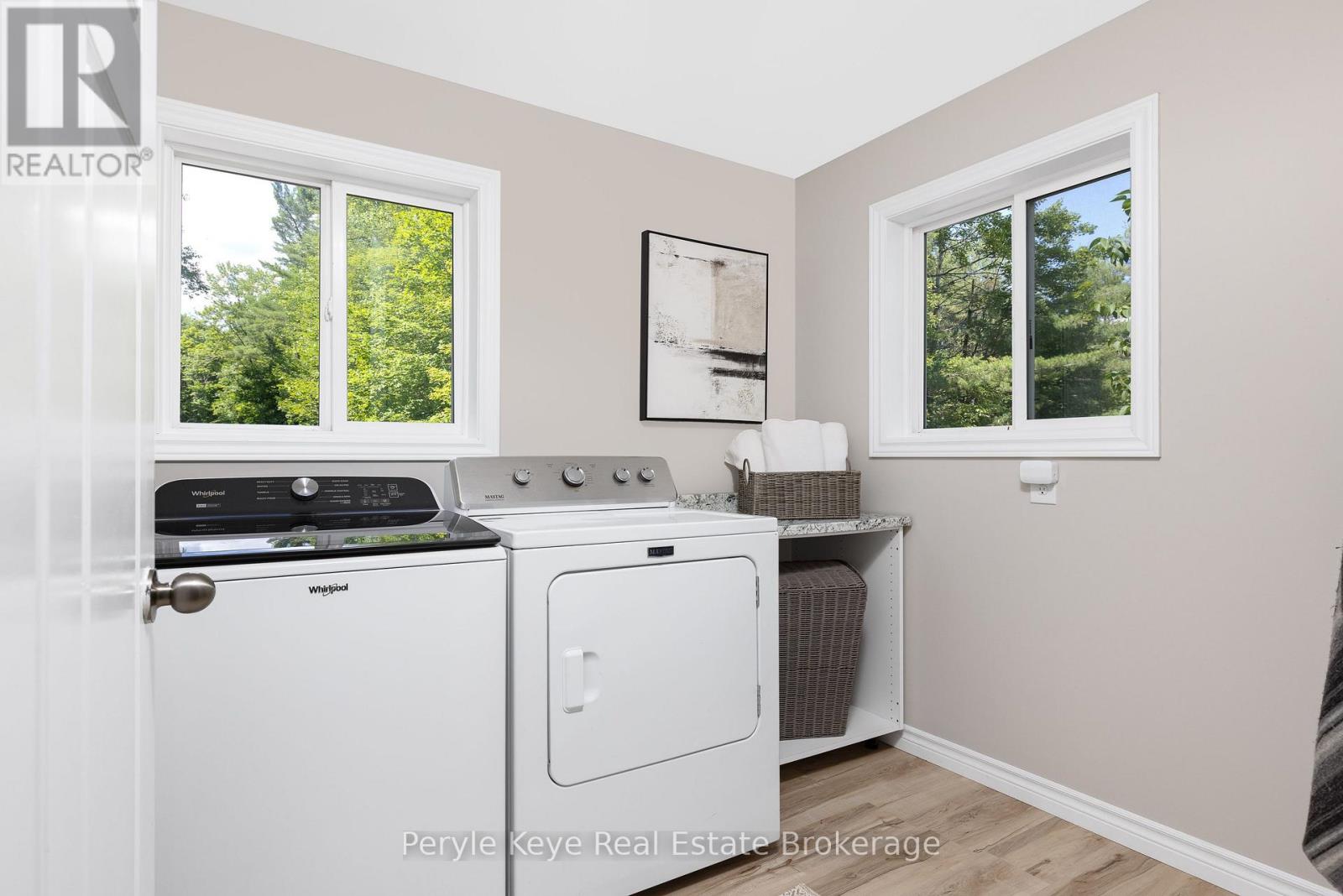 Photo 10 of 820 Manitoba Street, Bracebridge ON