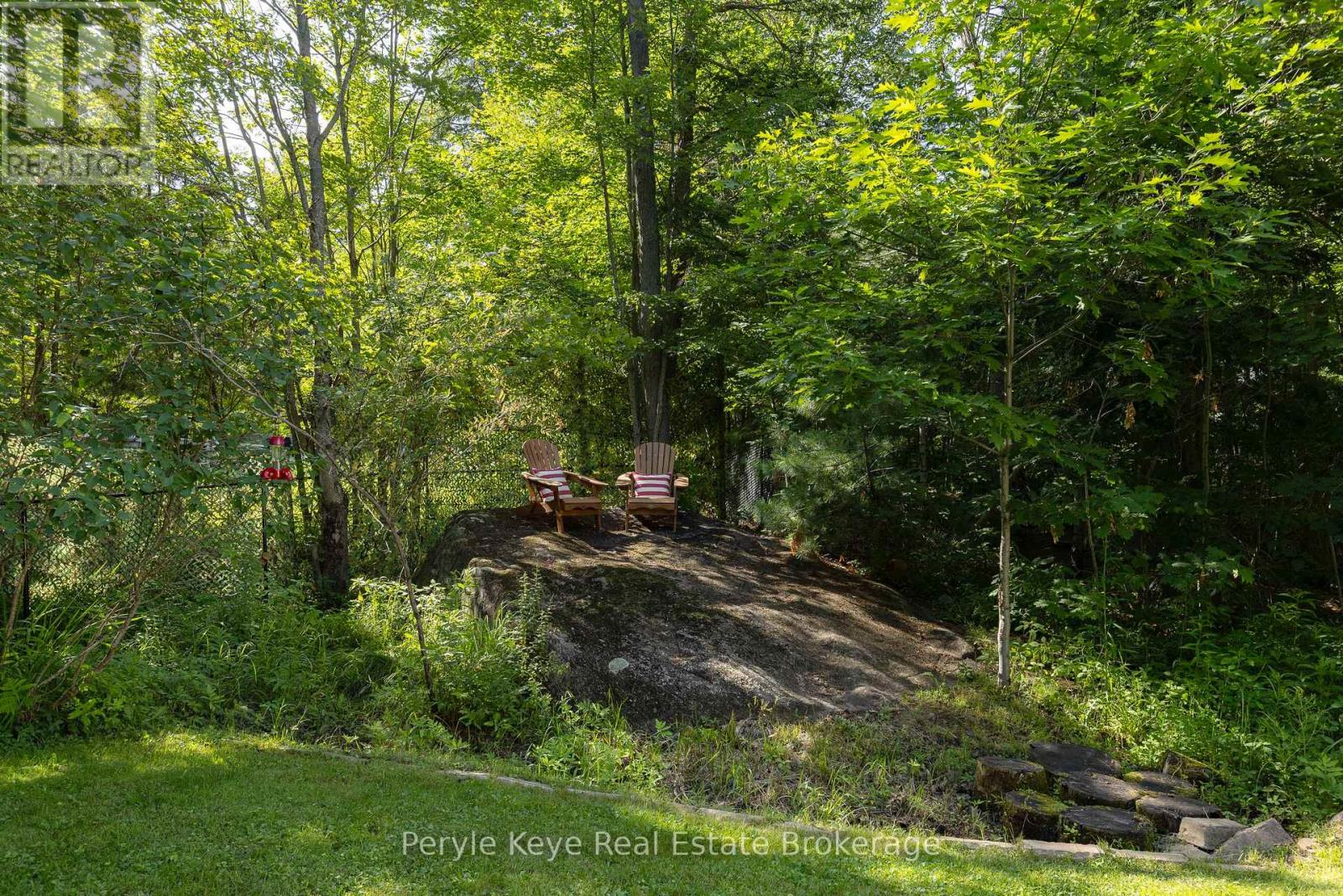 Photo 7 of 820 Manitoba Street, Bracebridge ON
