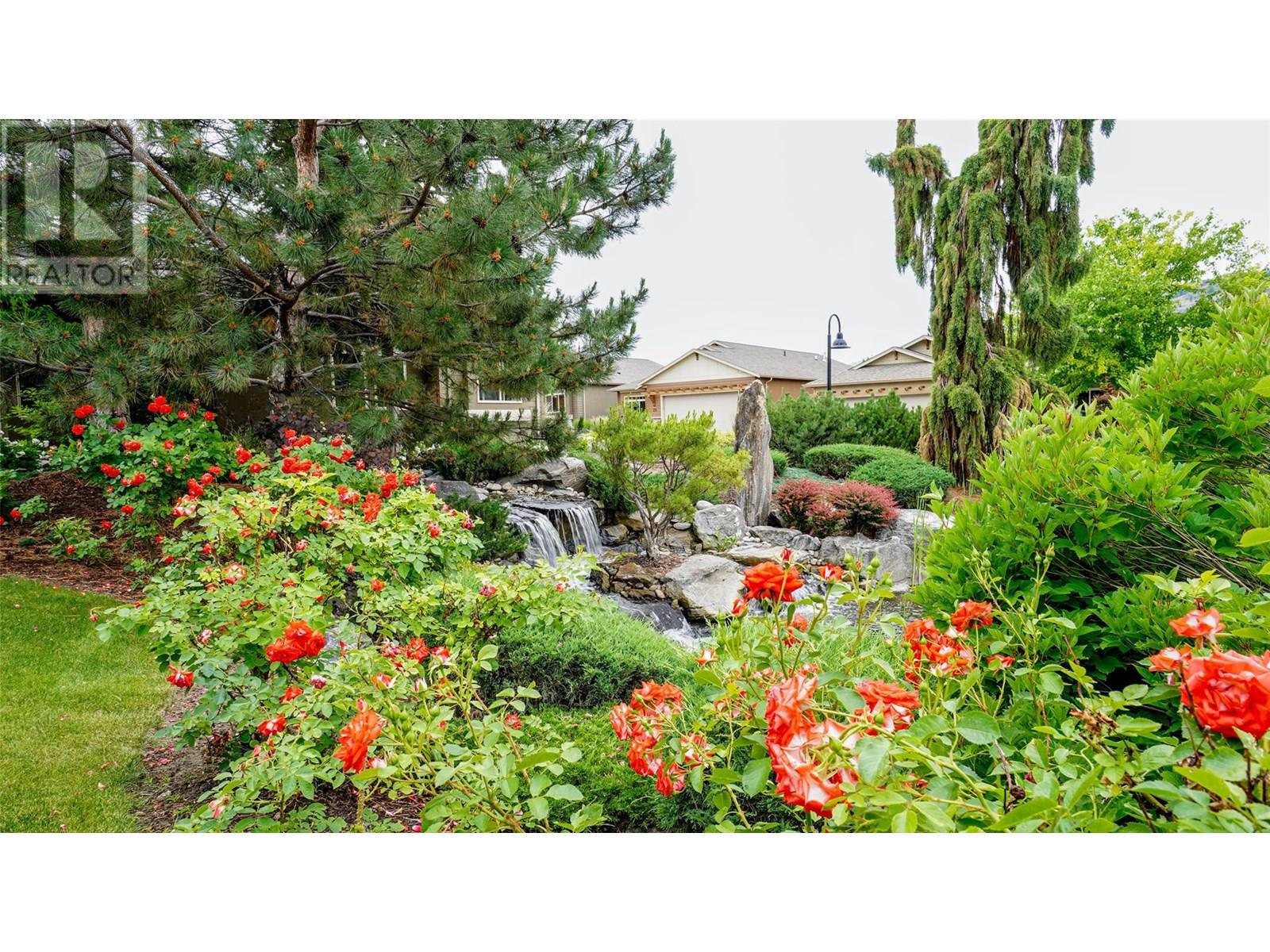 24 6833 MEADOWS Drive, Oliver