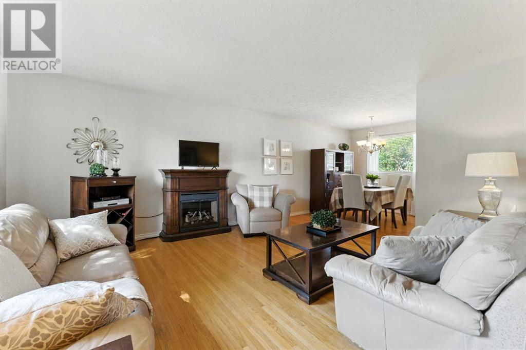 Single Family House Bungalow for Sale in  Butler Crescent NW Brentwood Calgary 