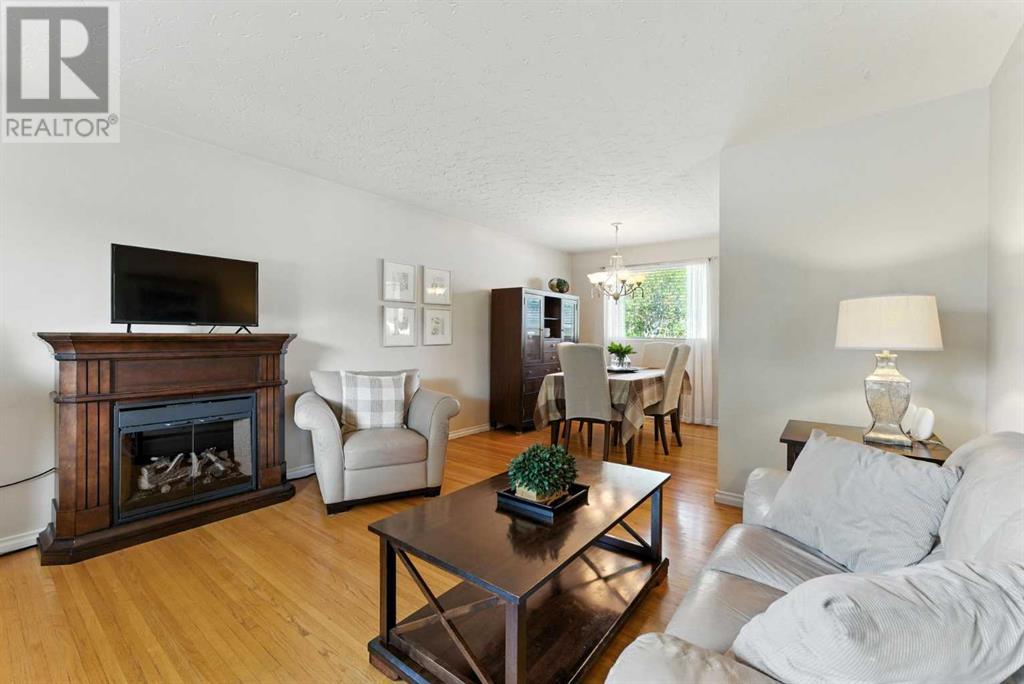 Single Family House Bungalow for Sale in  Butler Crescent NW Brentwood Calgary 