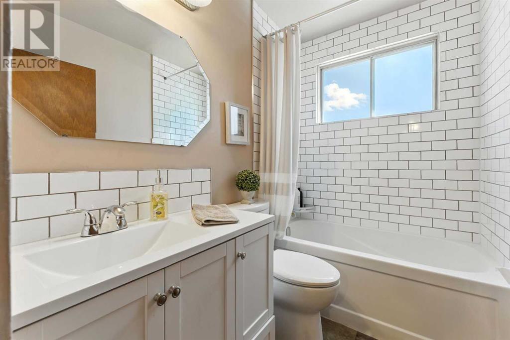 Single Family House Bungalow for Sale in  Butler Crescent NW Brentwood Calgary 