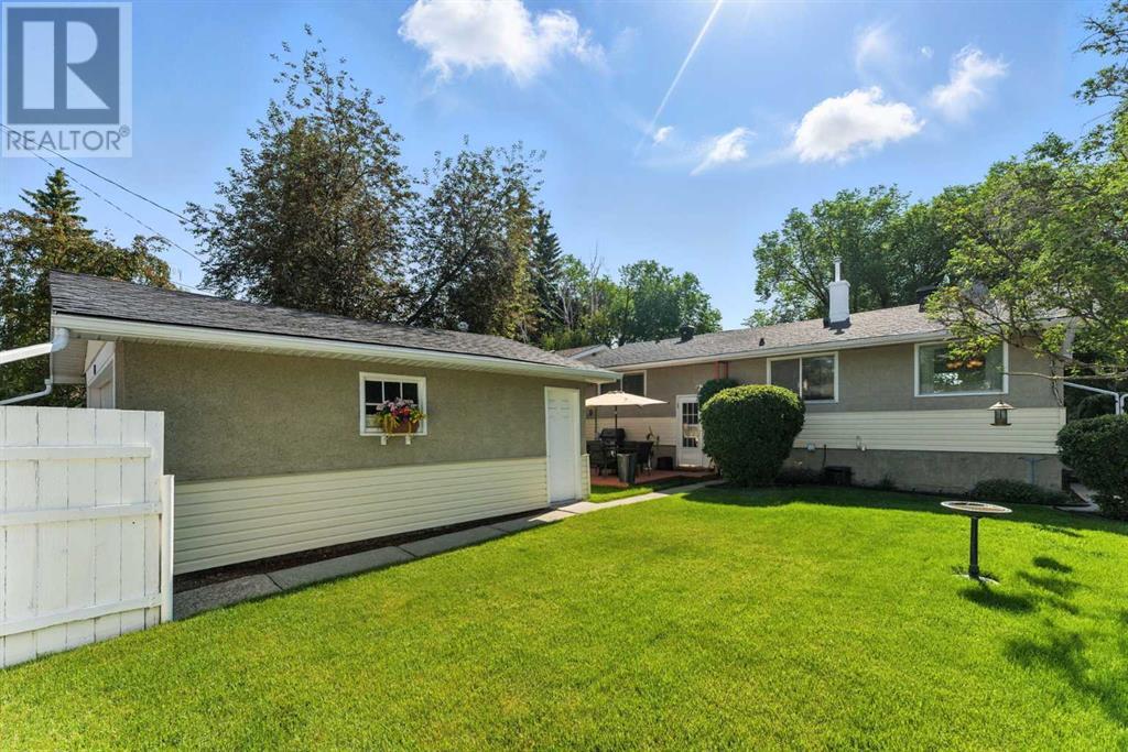 Single Family House Bungalow for Sale in  Butler Crescent NW Brentwood Calgary 