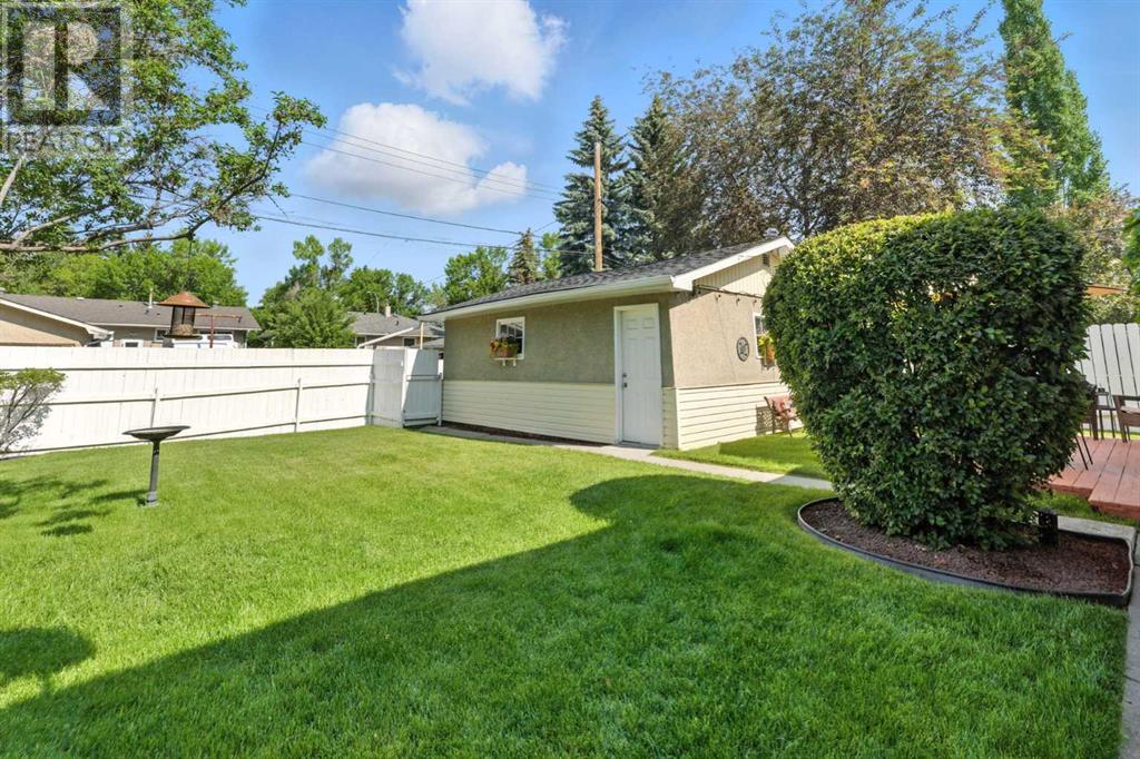 Single Family House Bungalow for Sale in  Butler Crescent NW Brentwood Calgary 