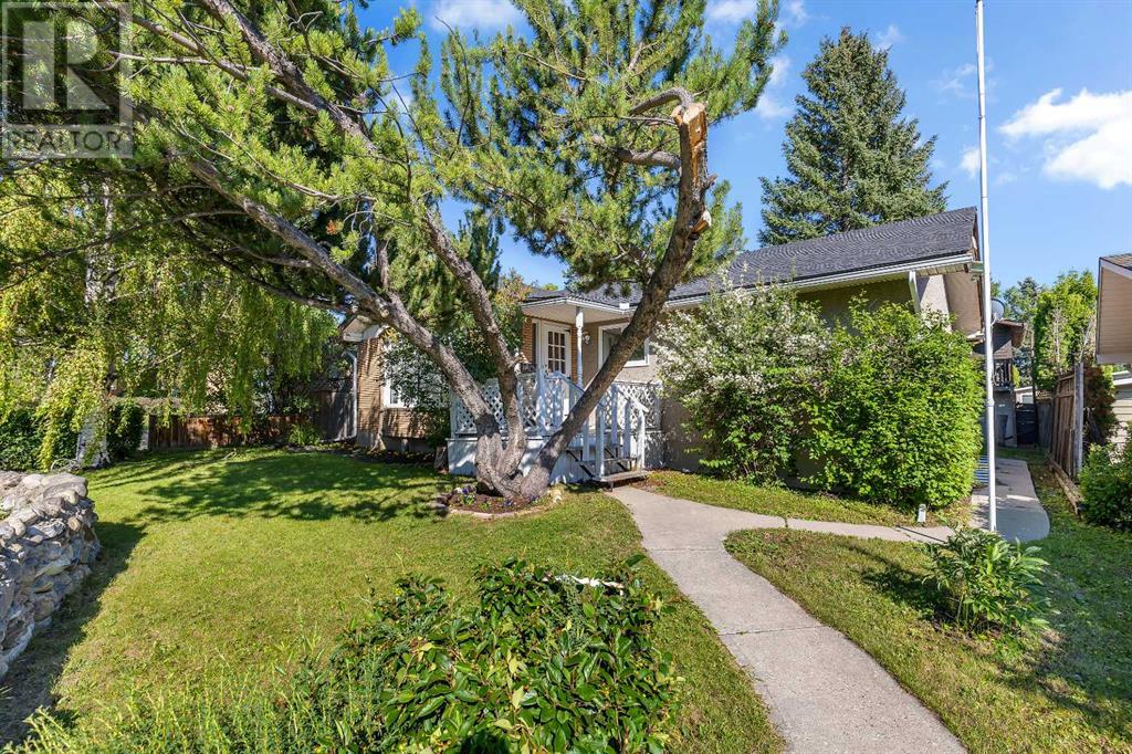 3912 Brantford Drive NW, Calgary, Alberta