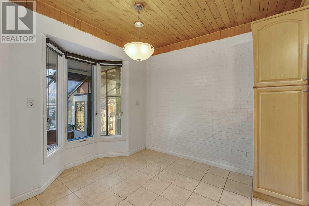 Single Family House Bungalow for Sale in  Brantford Drive NW Brentwood Calgary 