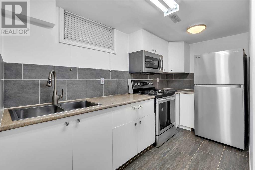 Single Family House Bungalow for Sale in  Brantford Drive NW Brentwood Calgary 