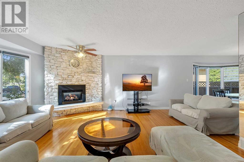 Single Family House Bungalow for Sale in  Brantford Drive NW Brentwood Calgary 