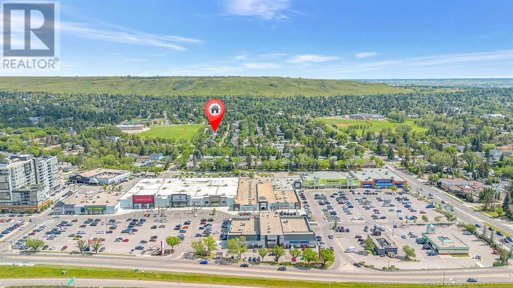 Single Family House Bungalow for Sale in  Brantford Drive NW Brentwood Calgary 