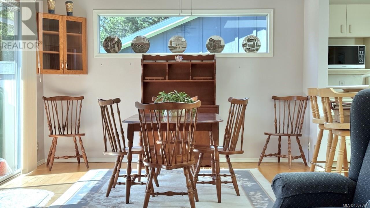 Photo 19 of 28 650 Hoylake Rd W, Qualicum Beach BC