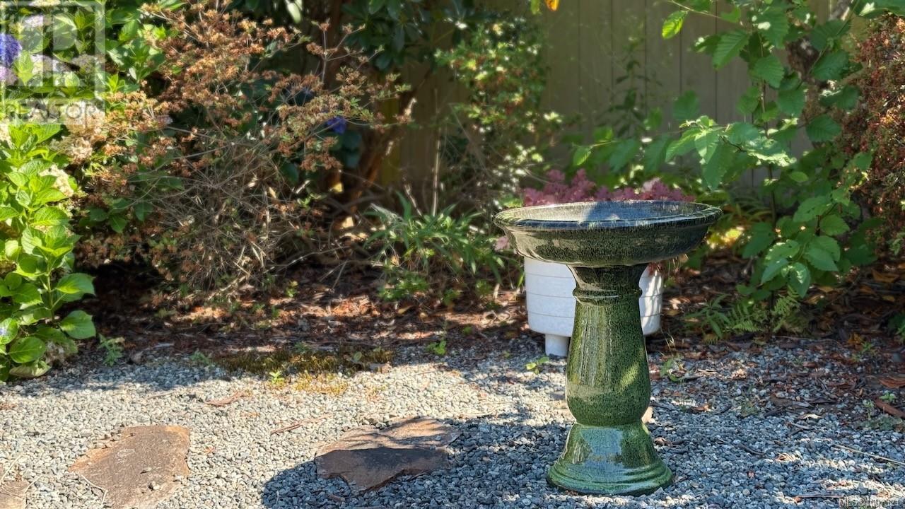 Photo 29 of 28 650 Hoylake Rd W, Qualicum Beach BC