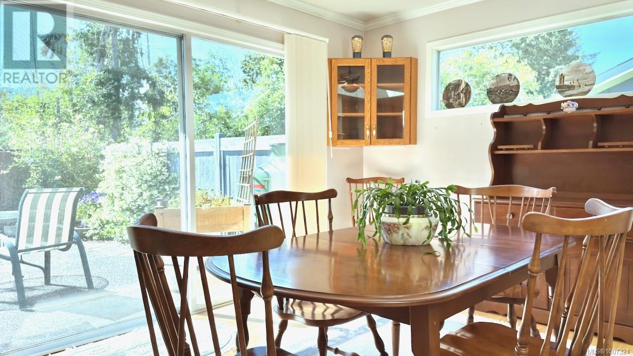 Photo 7 of 28 650 Hoylake Rd W, Qualicum Beach BC