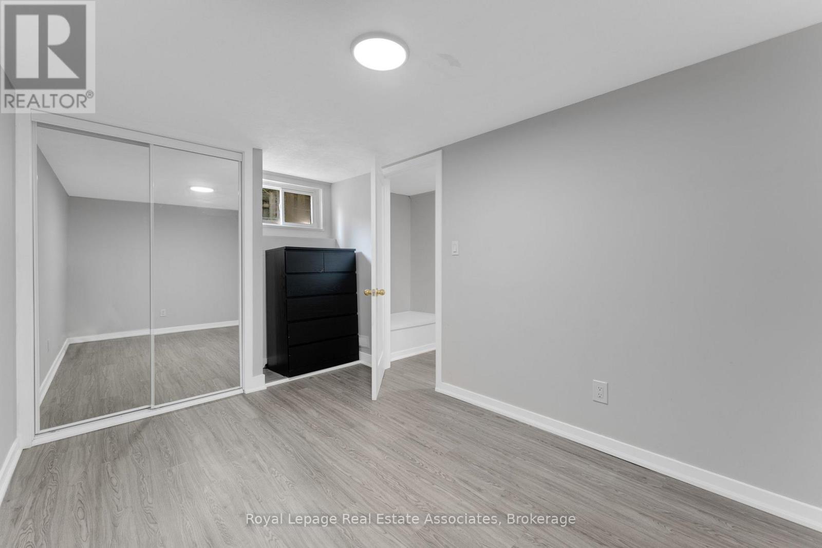 Photo 1 of 117 Louth Street, St Catharines ON