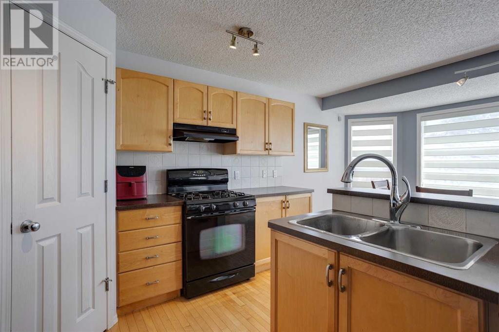 57 Royal Birch Terrace NW, Calgary, Alberta