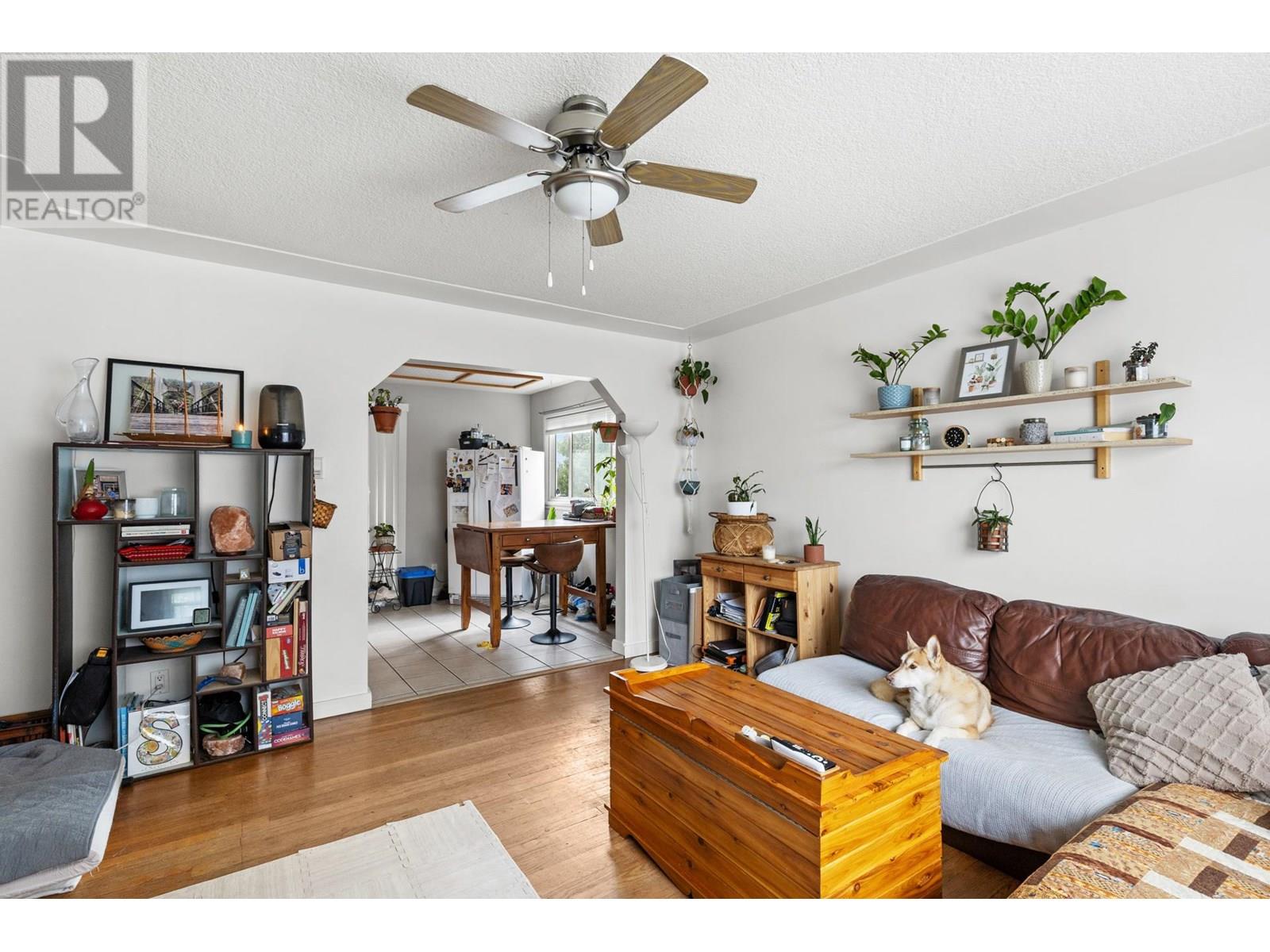  842 Walrod Street, Kelowna
