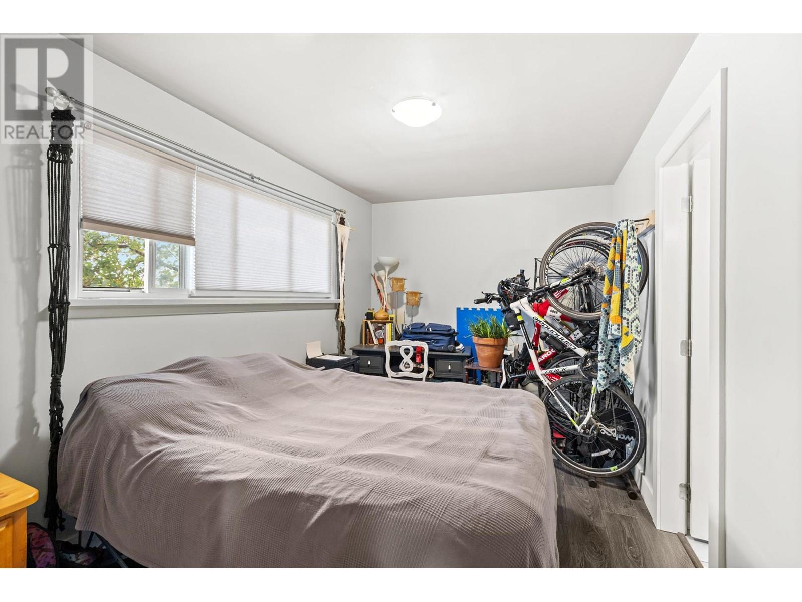  842 Walrod Street, Kelowna