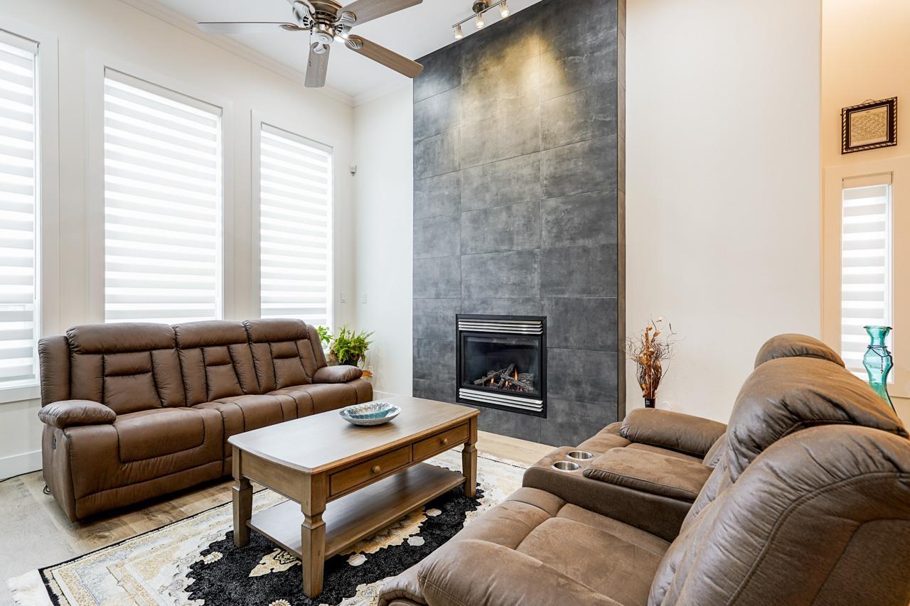 Photo 6 of 14536 83 Avenue, Surrey BC