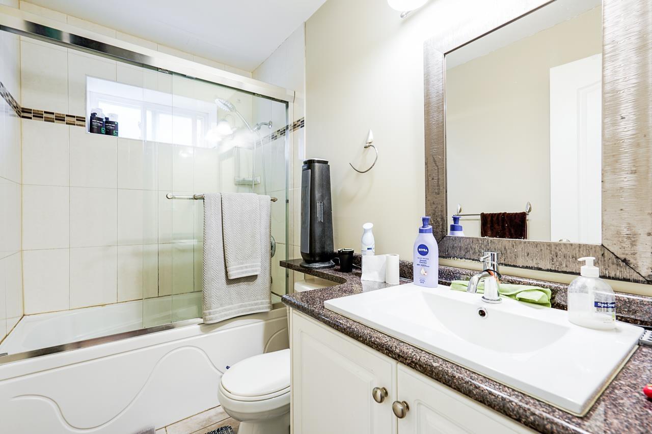 Photo 32 of 14536 83 Avenue, Surrey BC