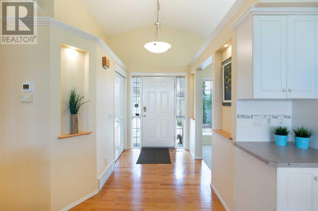 Single Family House Bungalow for Sale in  Citadel Grove NW Citadel Calgary 