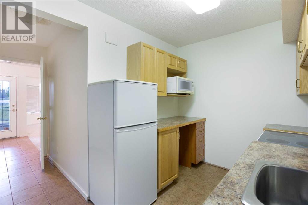 Single Family House Bungalow for Sale in  Citadel Grove NW Citadel Calgary 