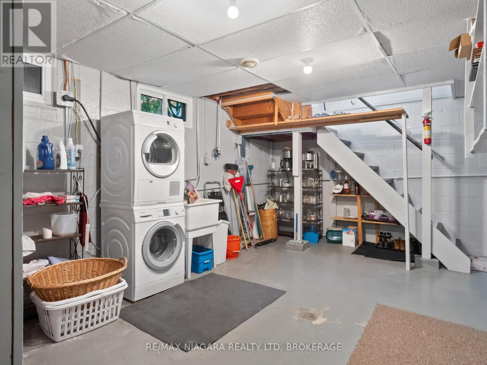 Photo 27 of 22 Lorimer Street, Pelham ON