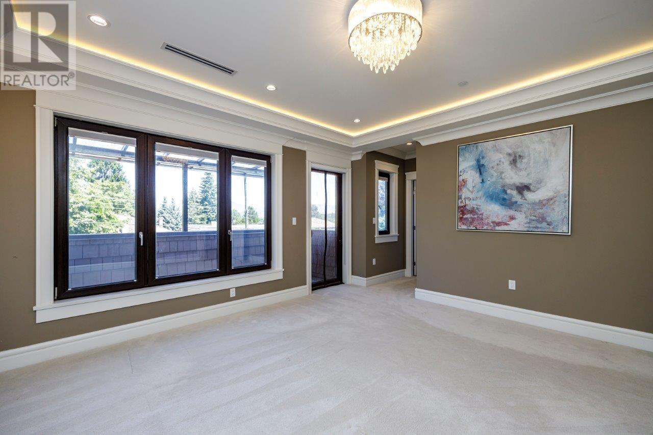 2351 W 34TH AVENUE, Vancouver