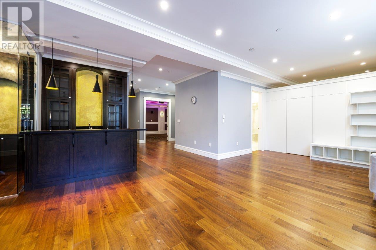 2351 W 34TH AVENUE, Vancouver