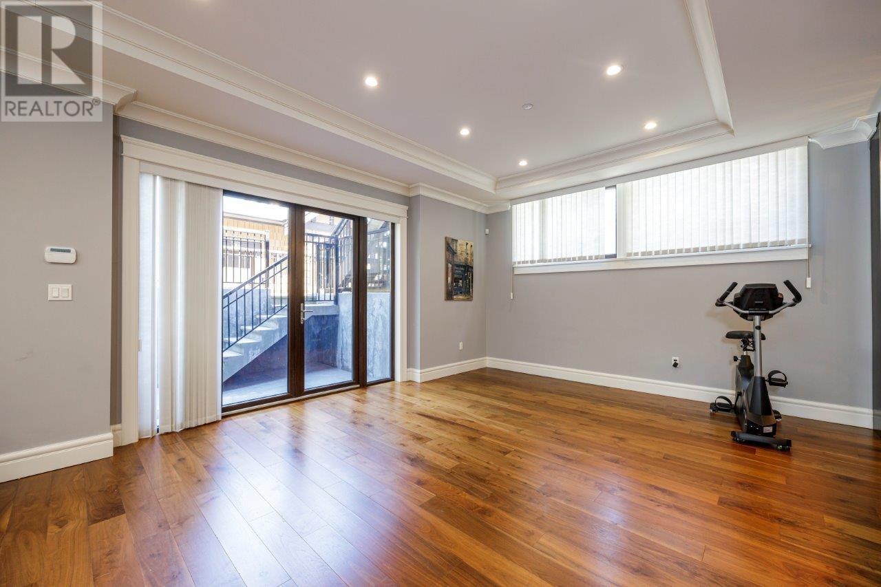 2351 W 34TH AVENUE, Vancouver