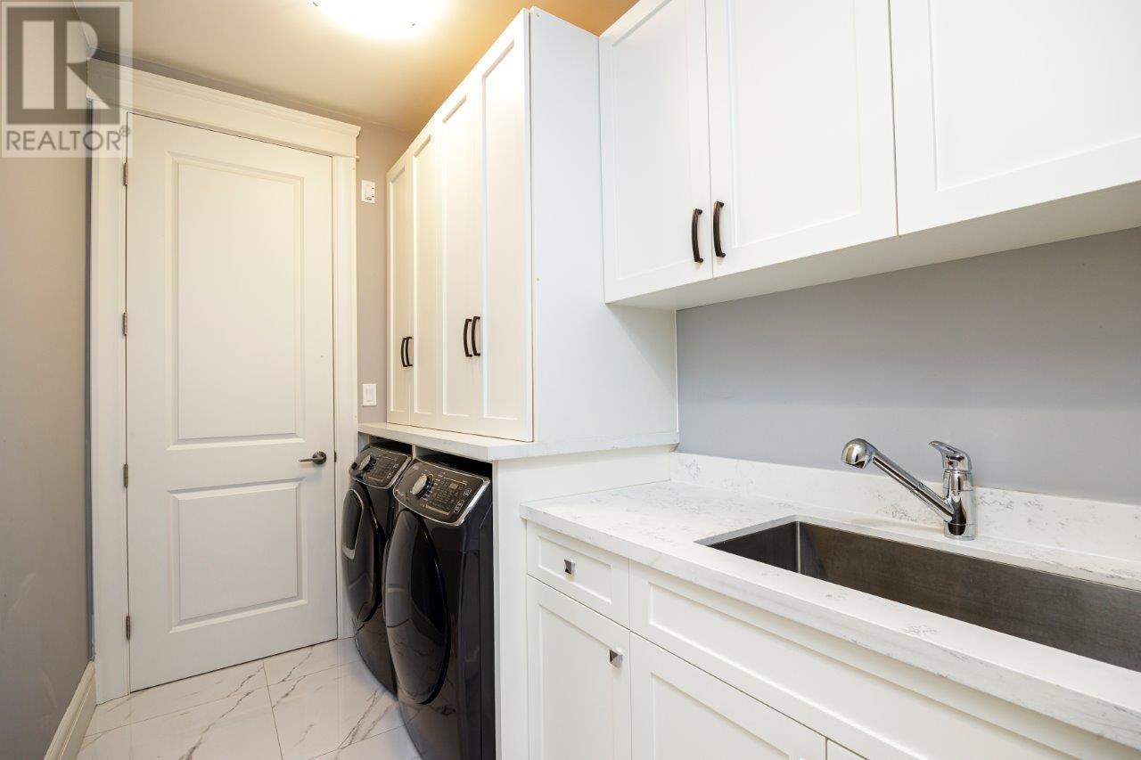 2351 W 34TH AVENUE, Vancouver