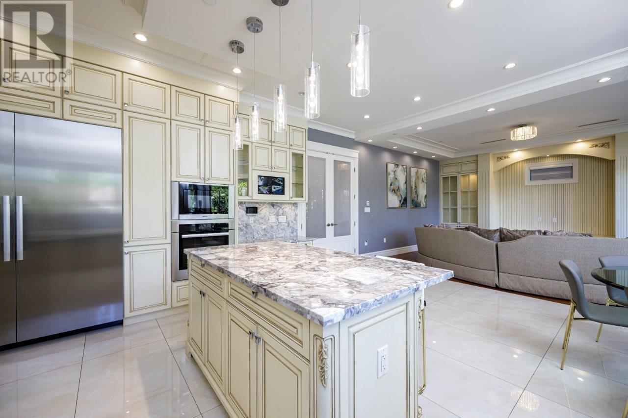 2351 W 34TH AVENUE, Vancouver