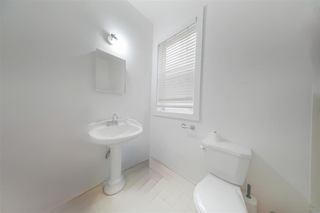 Photo 14 of 2235 Gallagher Avenue, Winnipeg MB