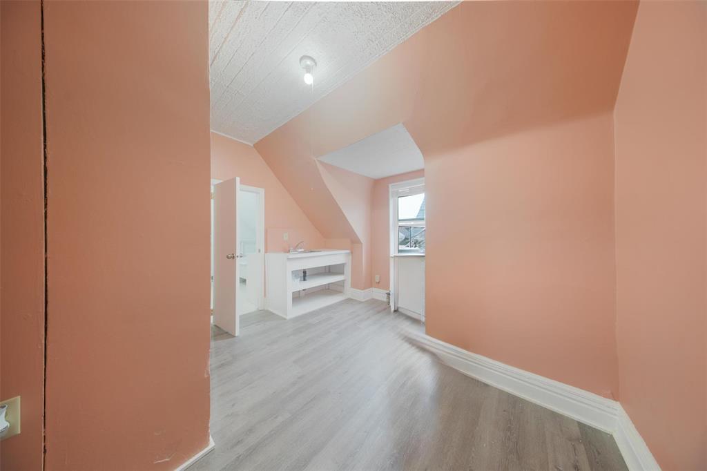Photo 18 of 2235 Gallagher Avenue, Winnipeg MB