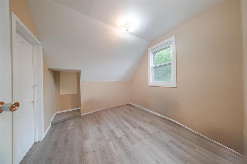 Photo 21 of 2235 Gallagher Avenue, Winnipeg MB
