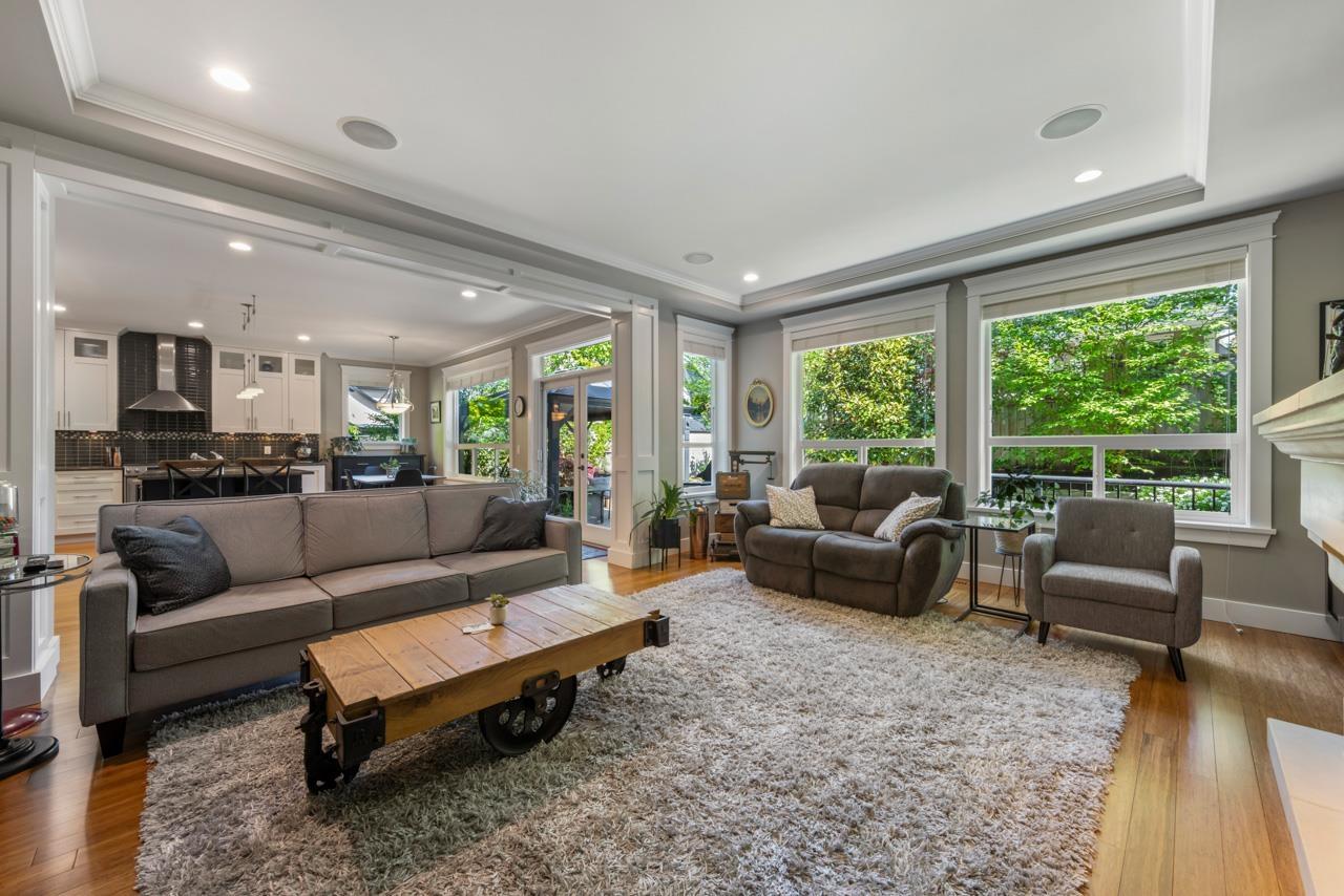 Photo 5 of 16266 26 Avenue, Surrey BC